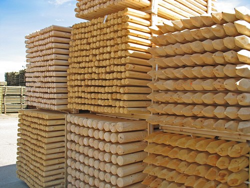 Pali legno pino tornito - pali,